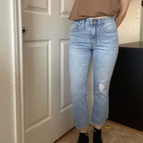 J. Crew Demi Boot Crop Jeans Size 27 Light Wash - Picture 1 of 4